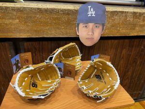 大谷翔平グローブ　瑞穂市ネイルサロン　岐阜ネイルサロン 大垣ネイルサロン 完全個室ネイルサロン グリーンネイル補修 　美爪育成サロン 貝爪 　深爪 　自爪育成サロン 爪の形を綺麗にするサロン ルビケイト岐阜講師