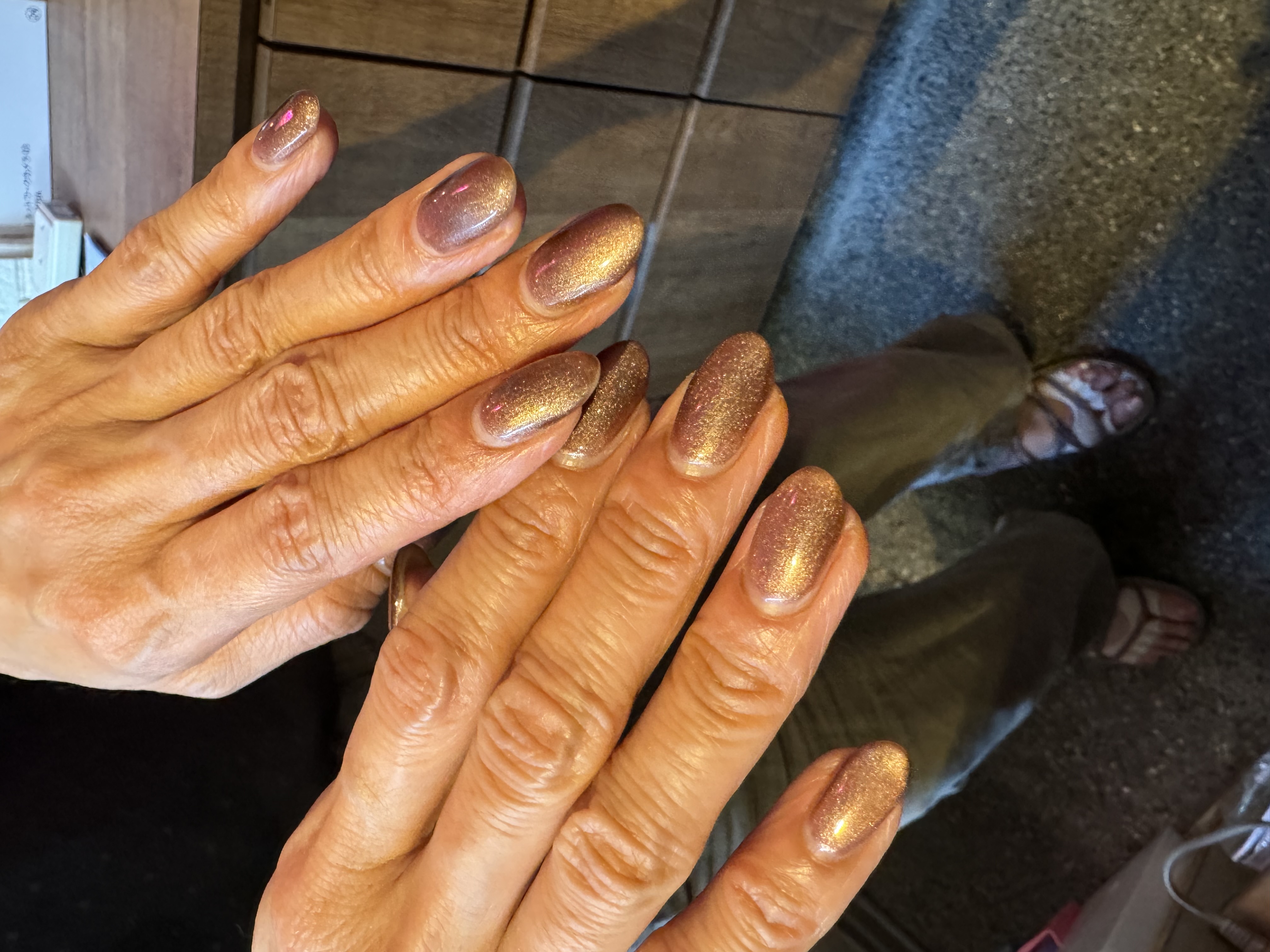 粒子が細かいマグネットネイル